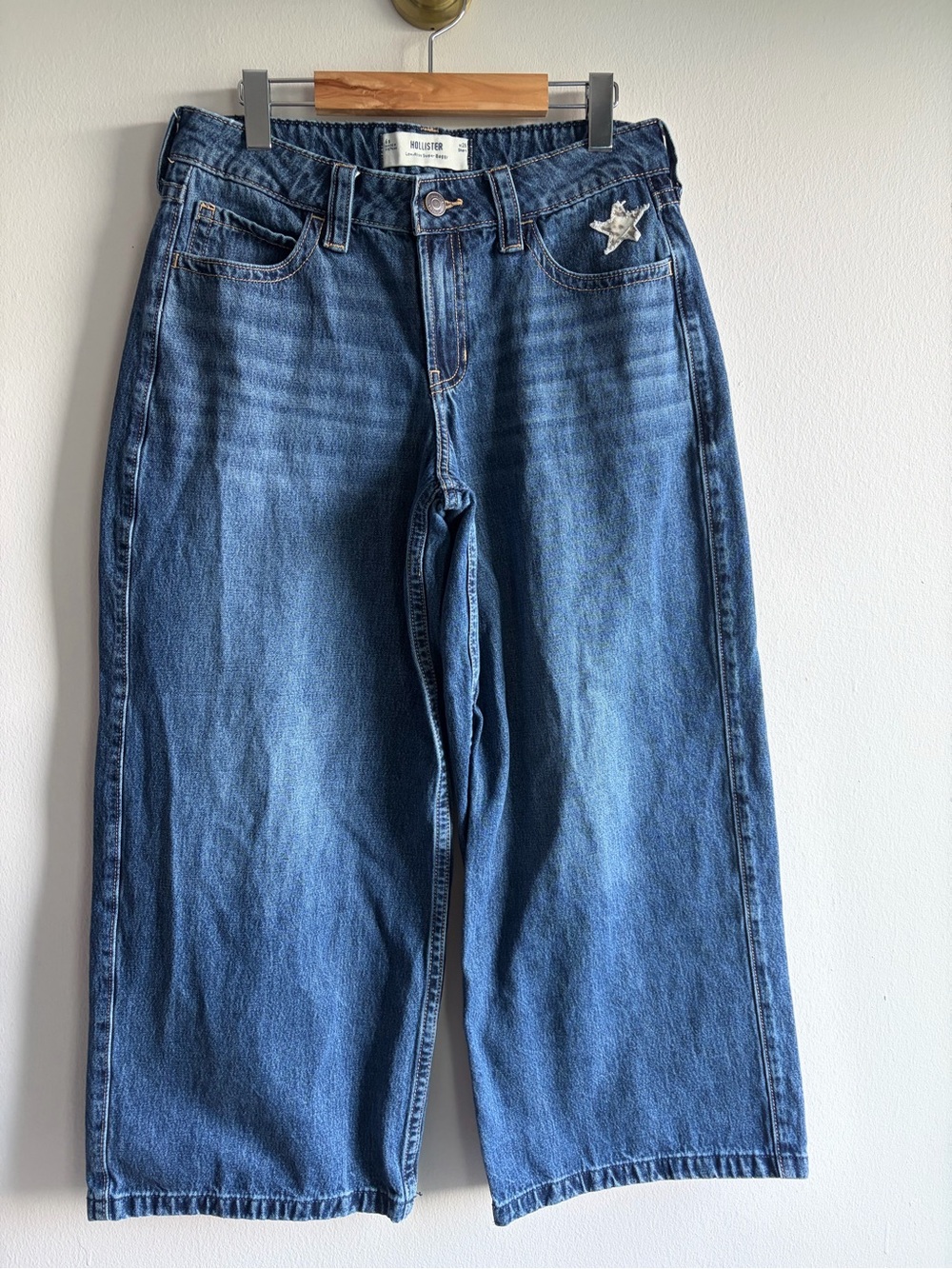 Hollister Relaxed Wide-Leg Jeans - Medium Blue